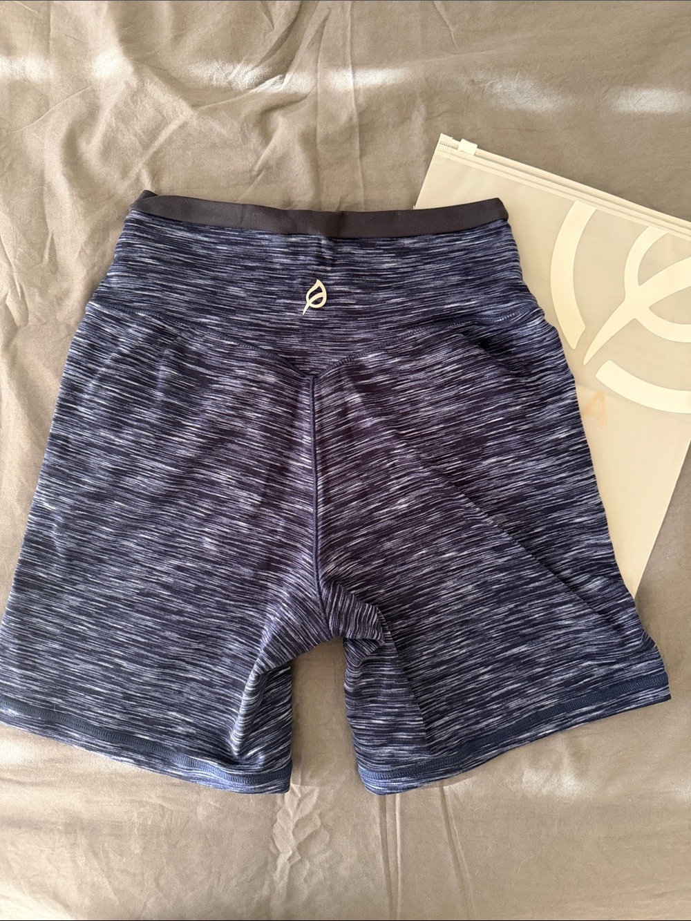 P’tula - The Halo Short 6” - Picture 3 of 4